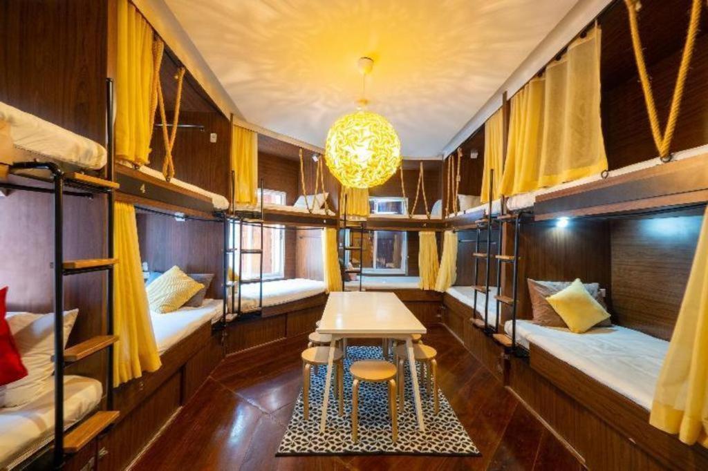 Hotel Oyo 895 The Onion 2*