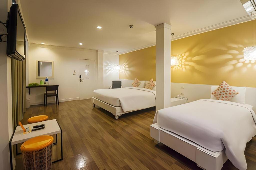 Hotel First House 3*