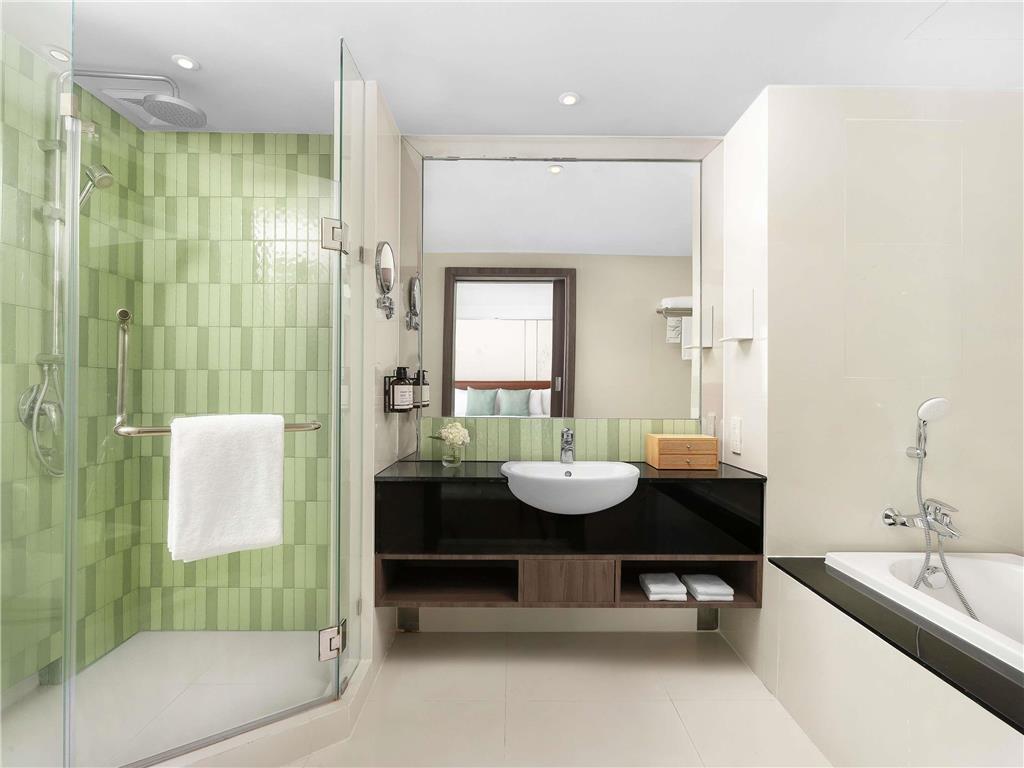 Novotel Living Sukhumvit Legacy Hotel