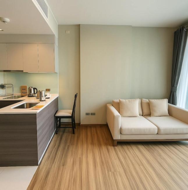 Luxe With Pool, Gym, Sauna *
