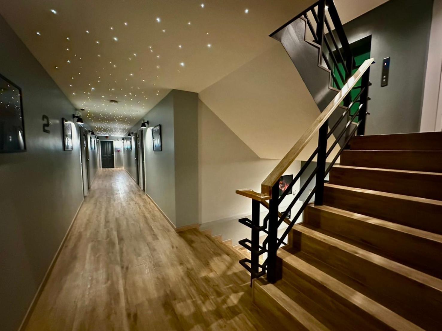 Bed-room At Suvarnabhumi Airport - Newly Renovated 2*