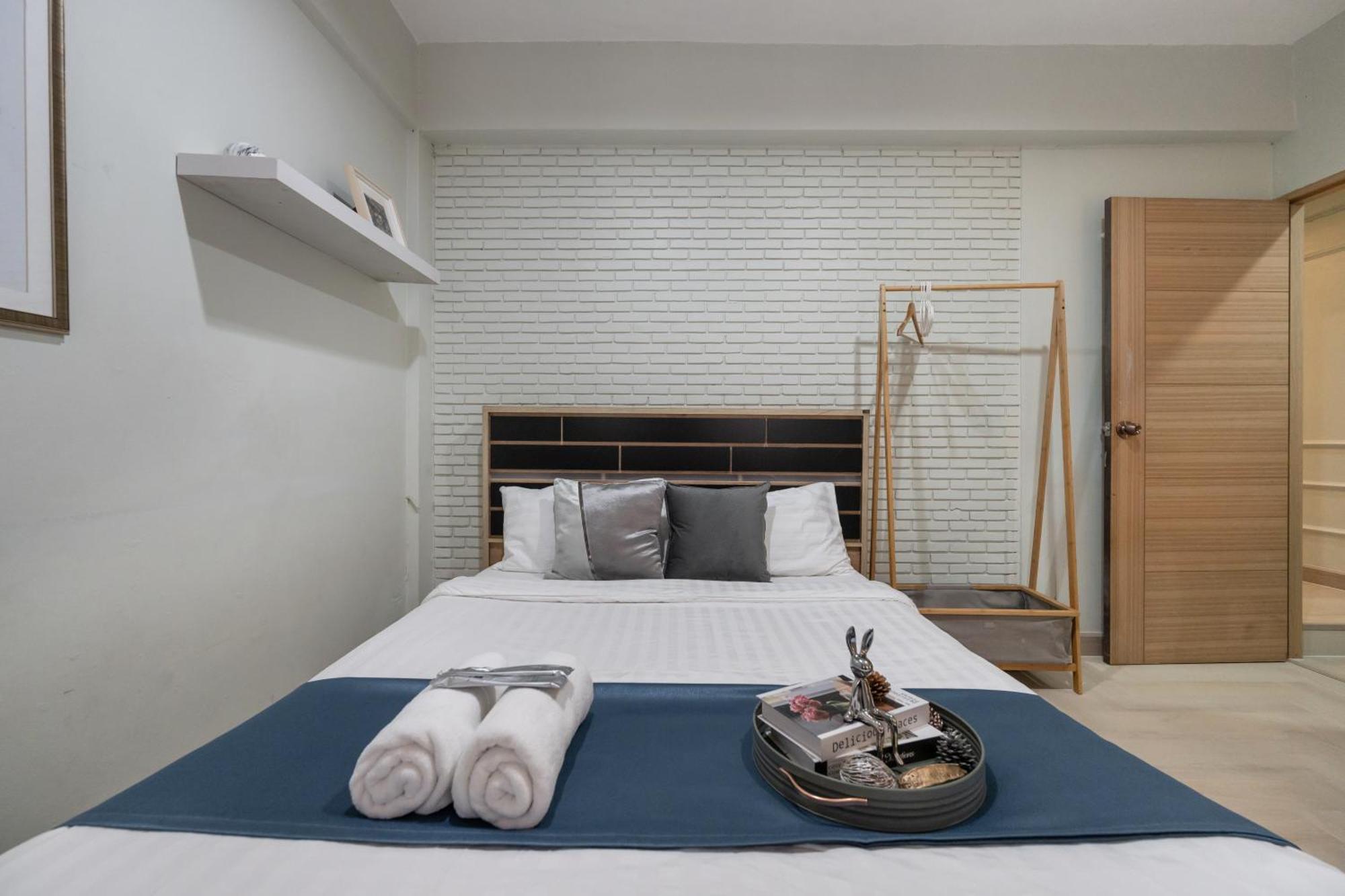 4br House Mrt Subway 250m Chatujak Market Wi-fi Bangkok