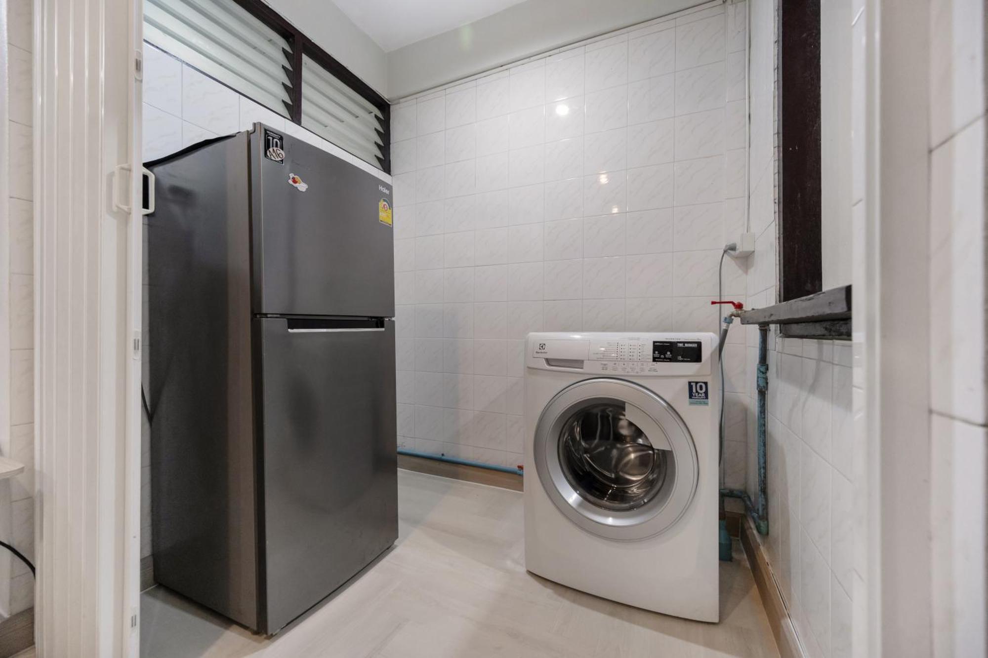 4br House Mrt Subway 250m Chatujak Market Wi-fi * Bangkok