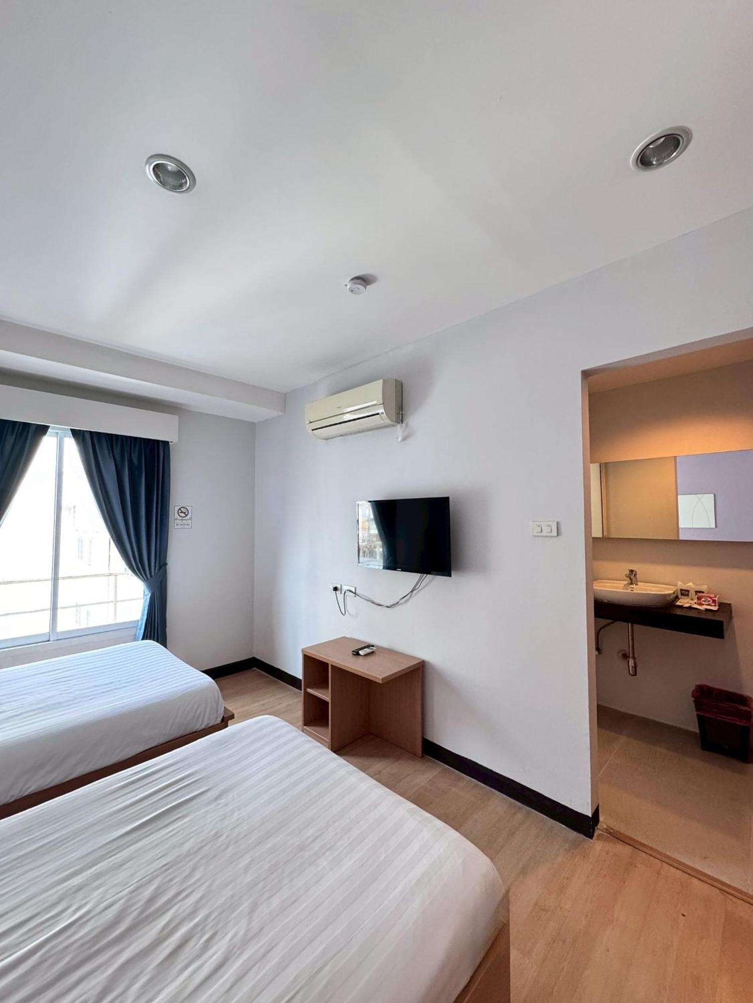 Nantra De Comfort 3*