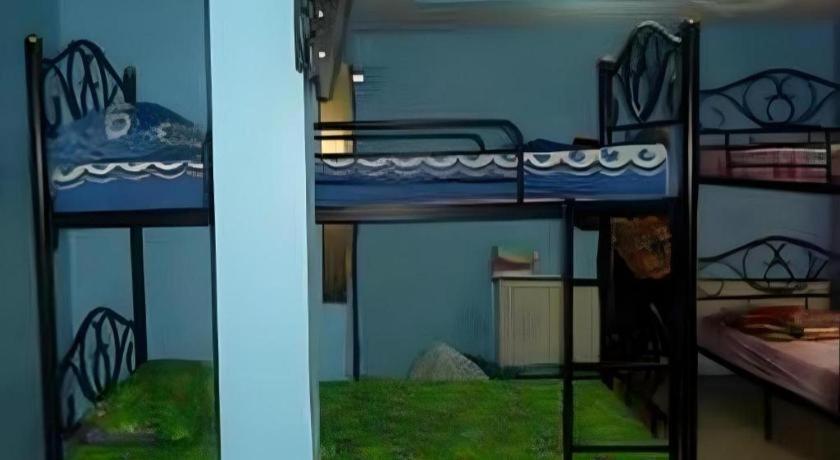 Hostel Centaur *