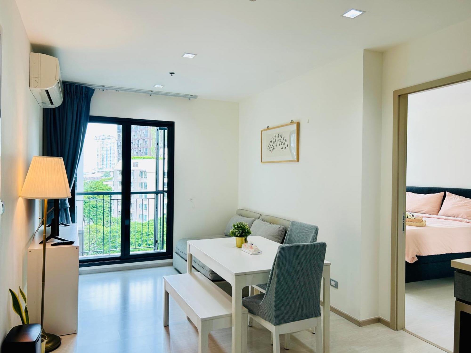 Apartment Rhythm Sukhumvit 36 Two Bedrooms Bangkok