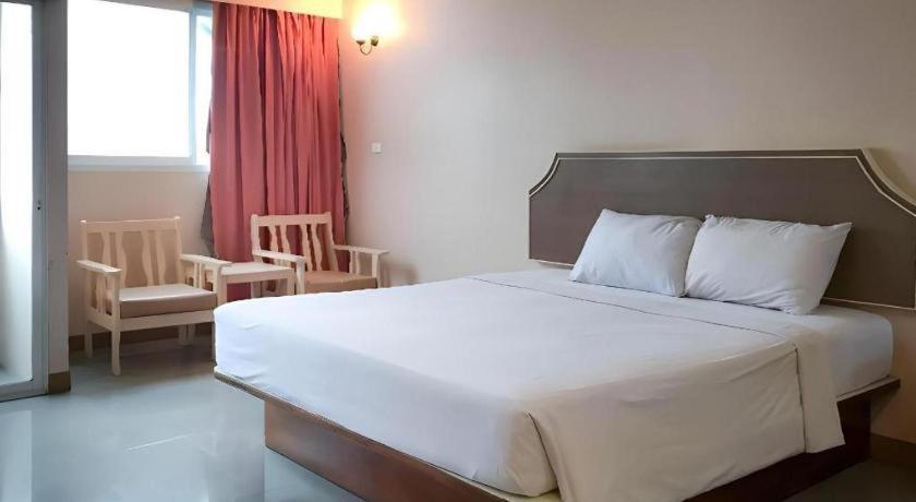 J Two S Pratunam Hotel Bangkok