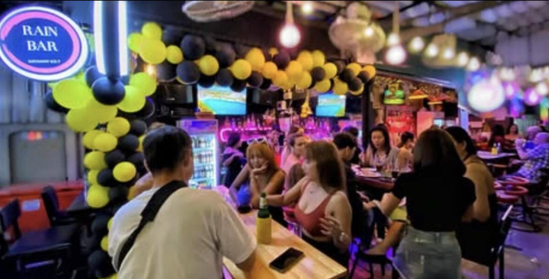 Pet Friendly Cozy Twin Beds Near Bts Thonglor *