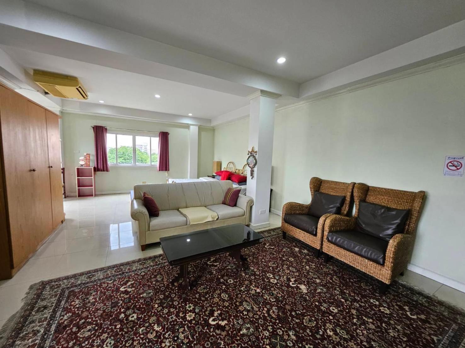 Royal Pimand Bangkok