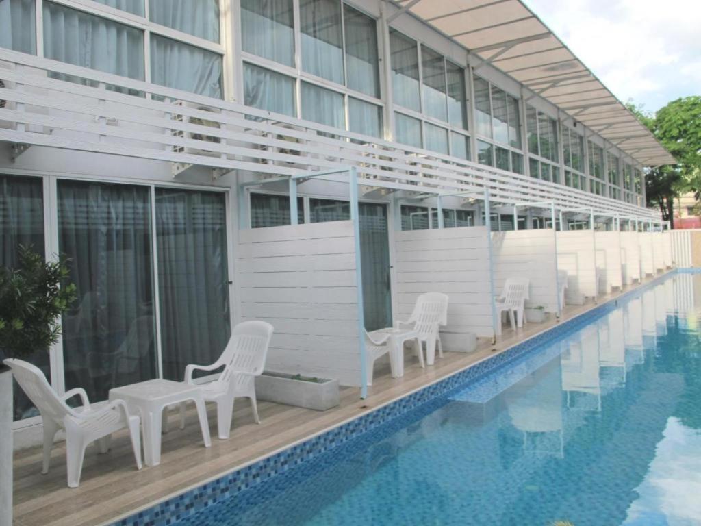 Pool @donmueang