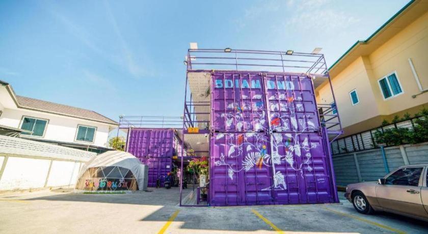 5 Diamond 2* Bangkok