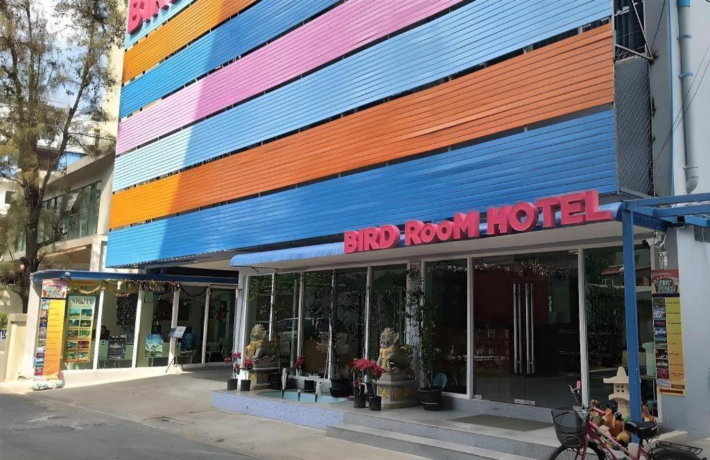 Bird - Pratunam Bangkok