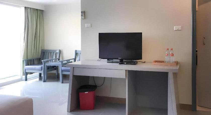 Hotel J Two S Pratunam 2*