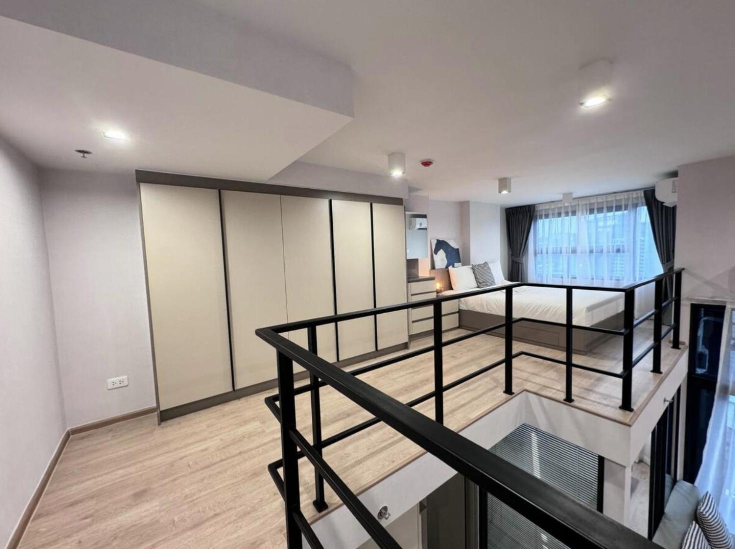 Ideo Rama 9 Asoke Apartment *