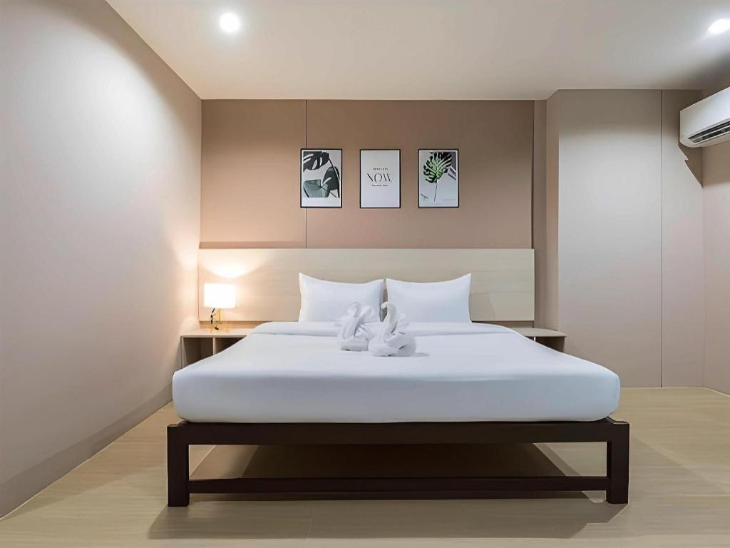 The Queen Palace 4*
