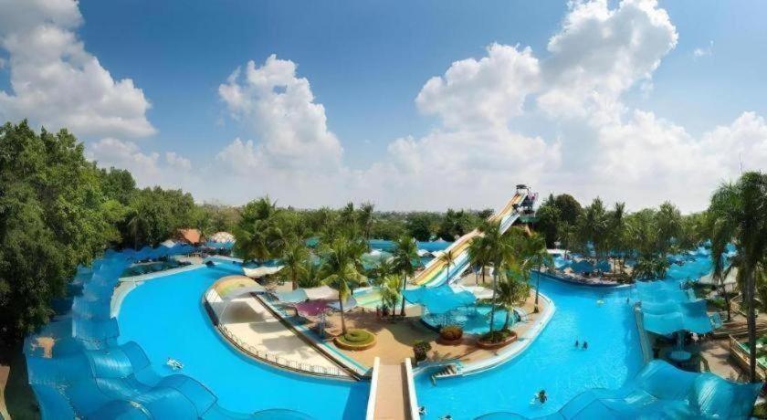 5 Diamond Hotel 2*