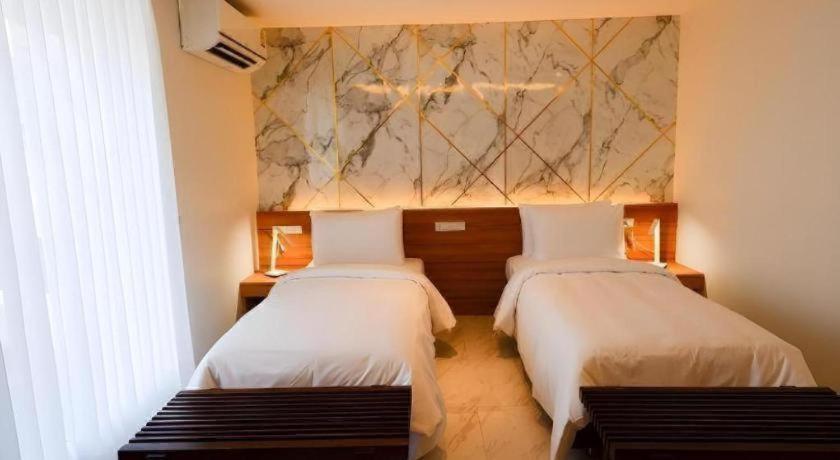Pinnacle Dream 3* Bangkok