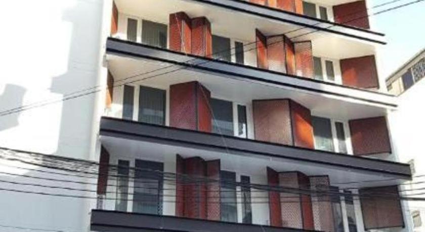 Pinnacle Dream Hotel 3*