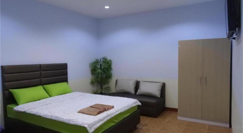 Friends House 3* Bangkok