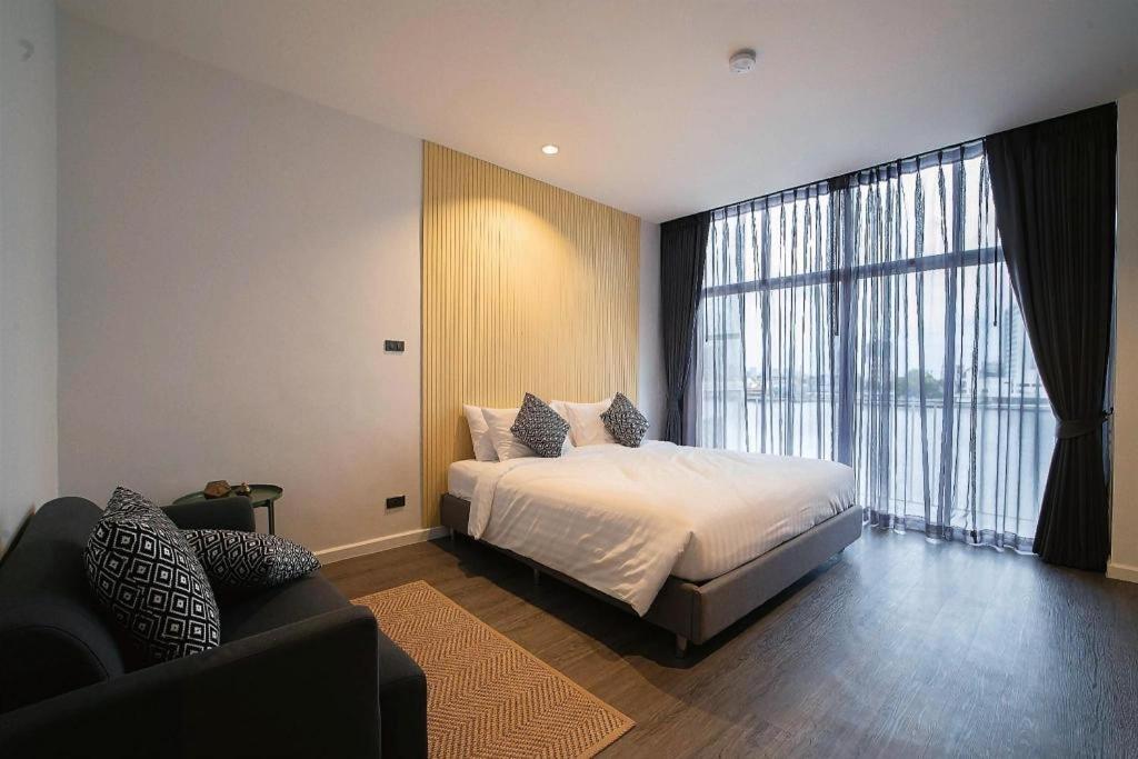 Kowtha Rivertel Hotel