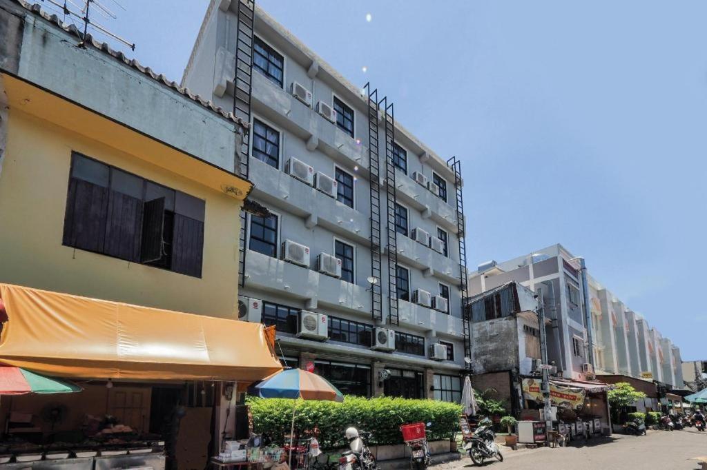 Oyo 75332 Vm1 Bangkok