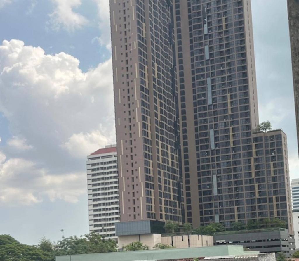 Pet Friendly Cozy Twin Beds Near Bts Thonglor *