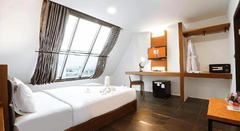 B2 Srinakharin Boutique & Budget Hotel 3*