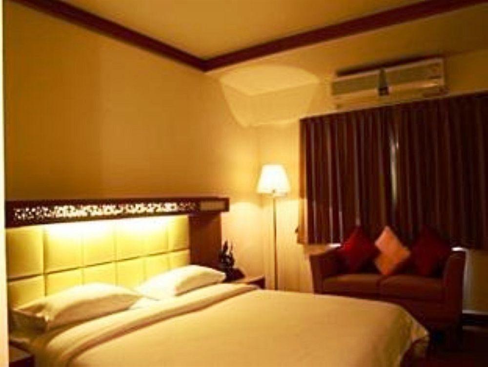 Hotel Sahara 2*