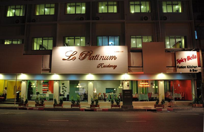 Le Platinum Residency Hotel