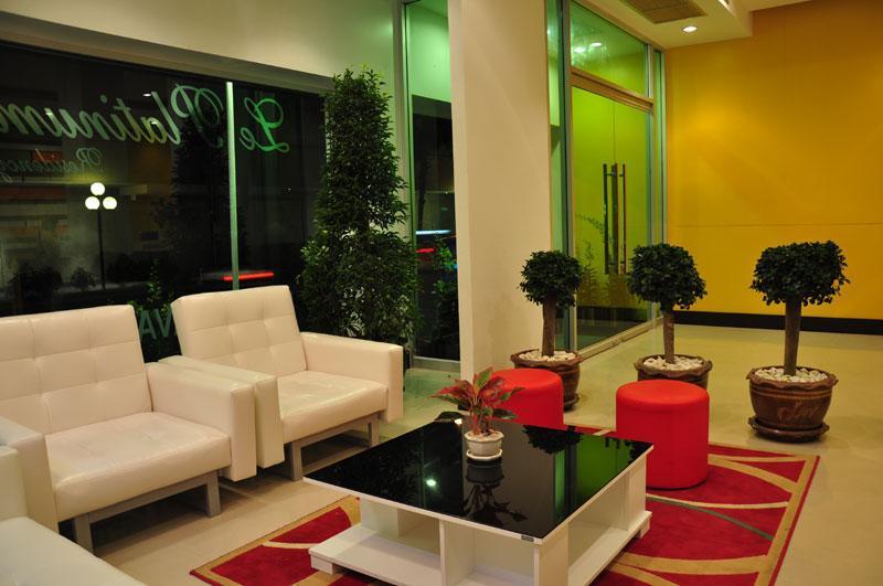Le Platinum Residency