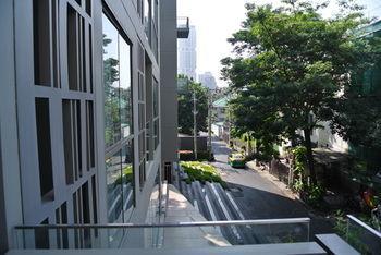 Via Botani Sukhumvit 47 Bangkok