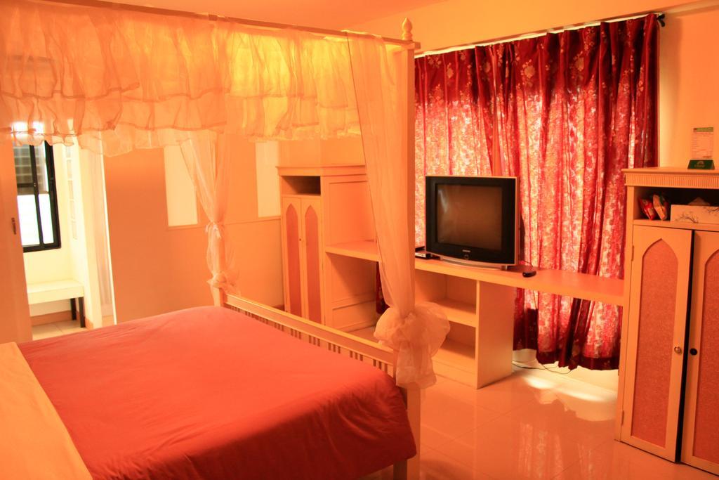 Hotel The Wing Design 3*