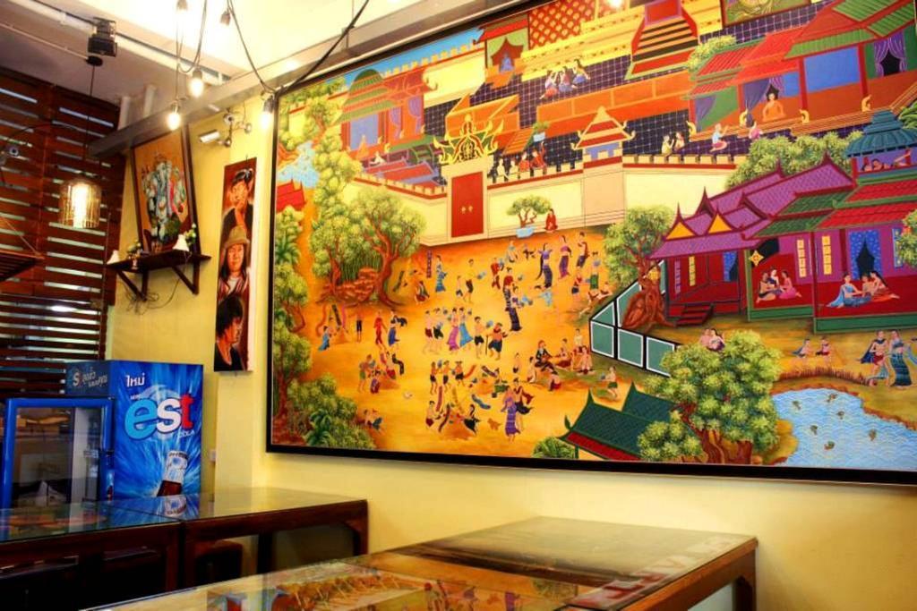 Hostel Baan Bovorn *