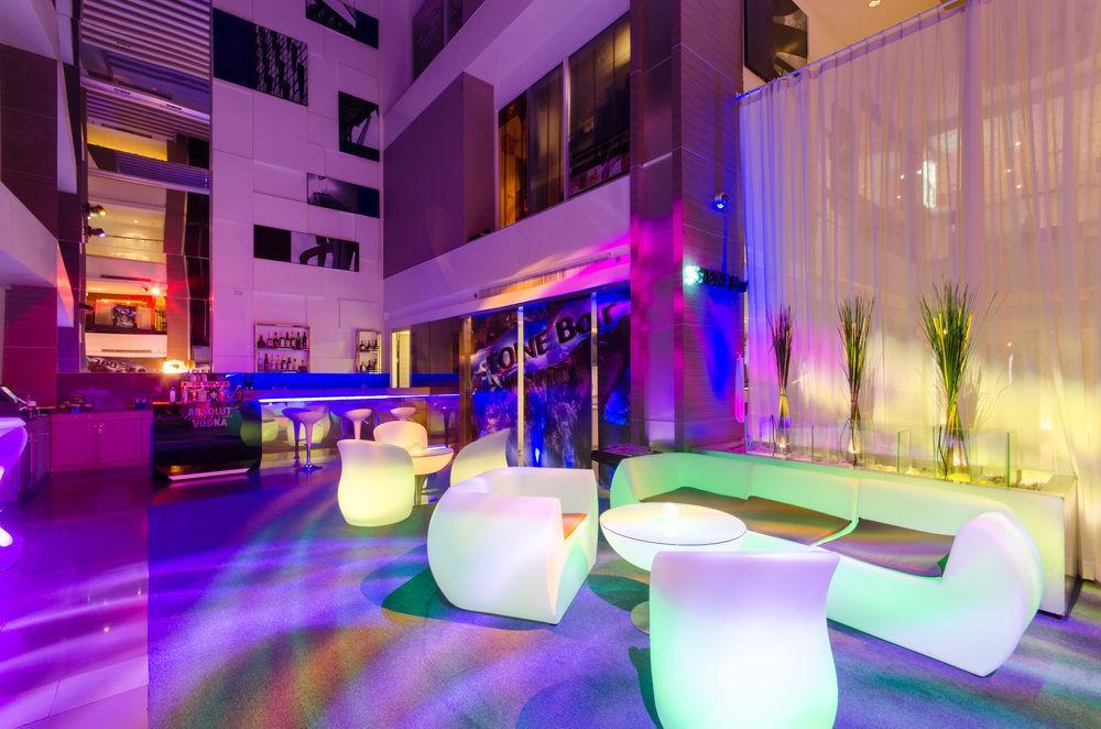 Hotel Hilton Garden Silom 4*