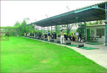 Tinidee Golf Club 3*