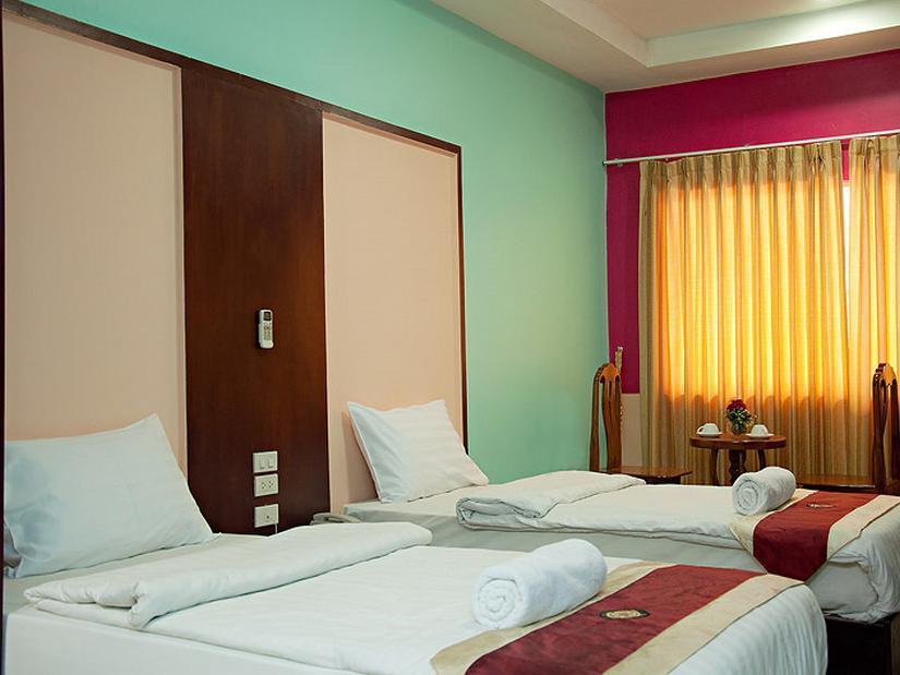 Le Platinum Residency Hotel 2*