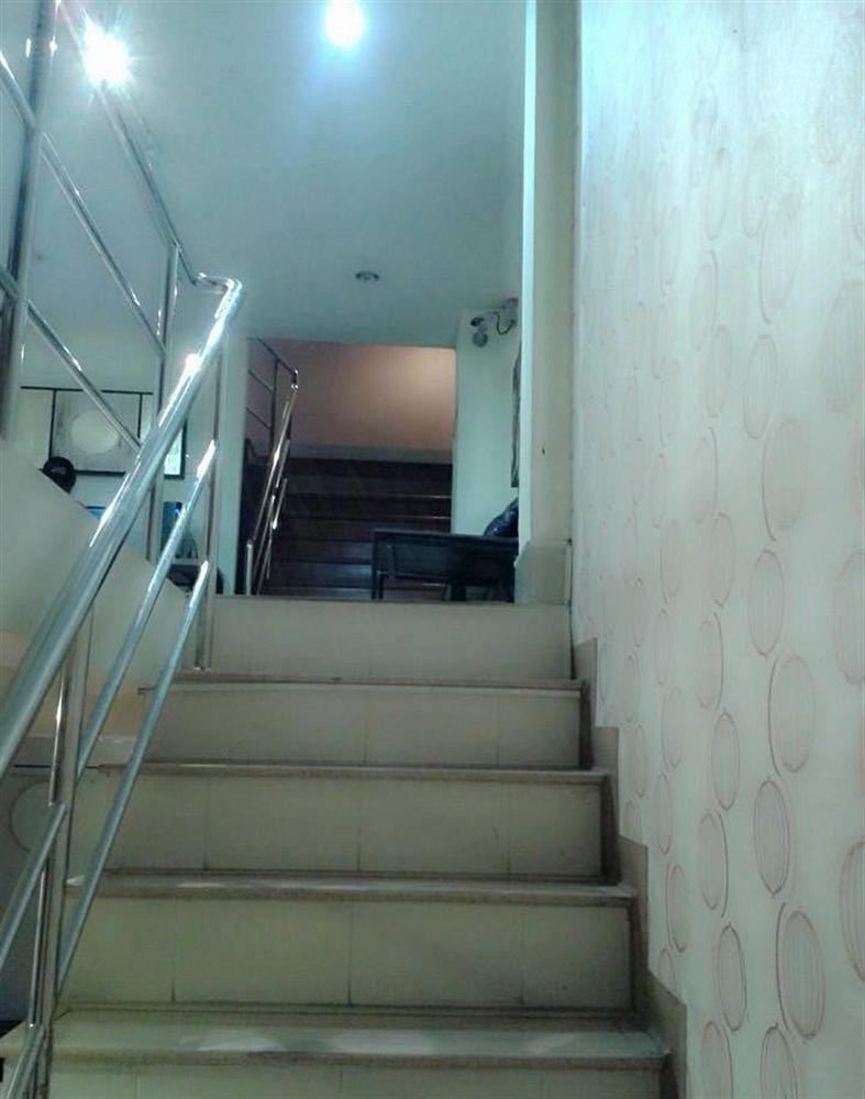 The Mix - Bts Phrakhanong Hotel