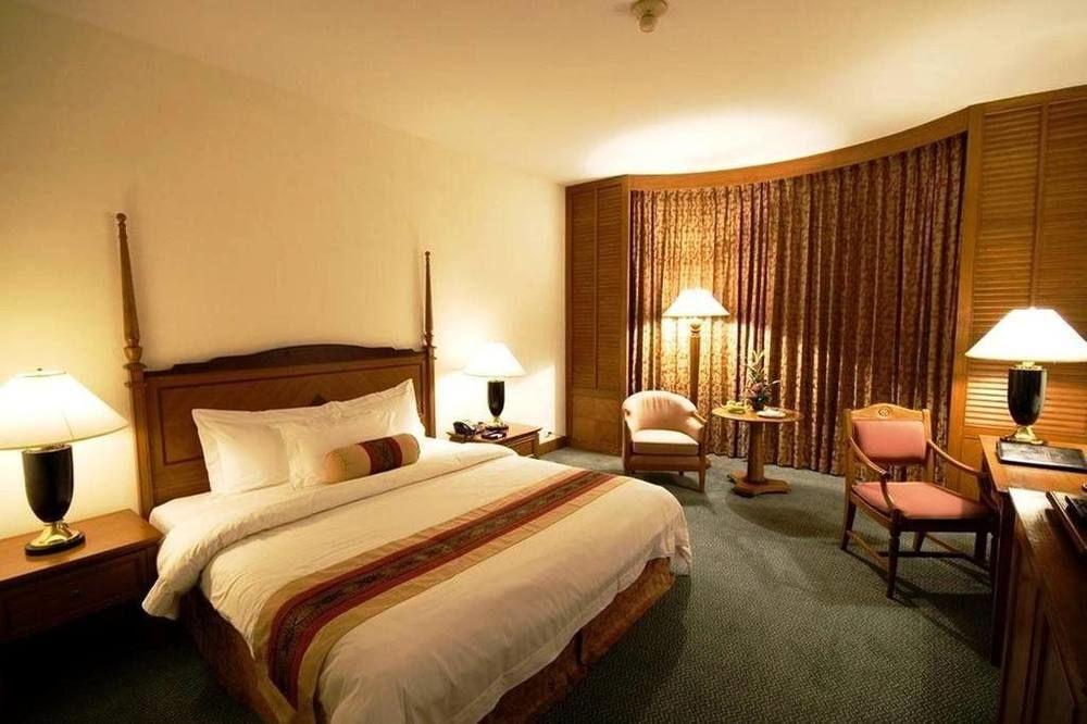 Ssip Boutique Dhevej (adults Only) 4* Bangkok