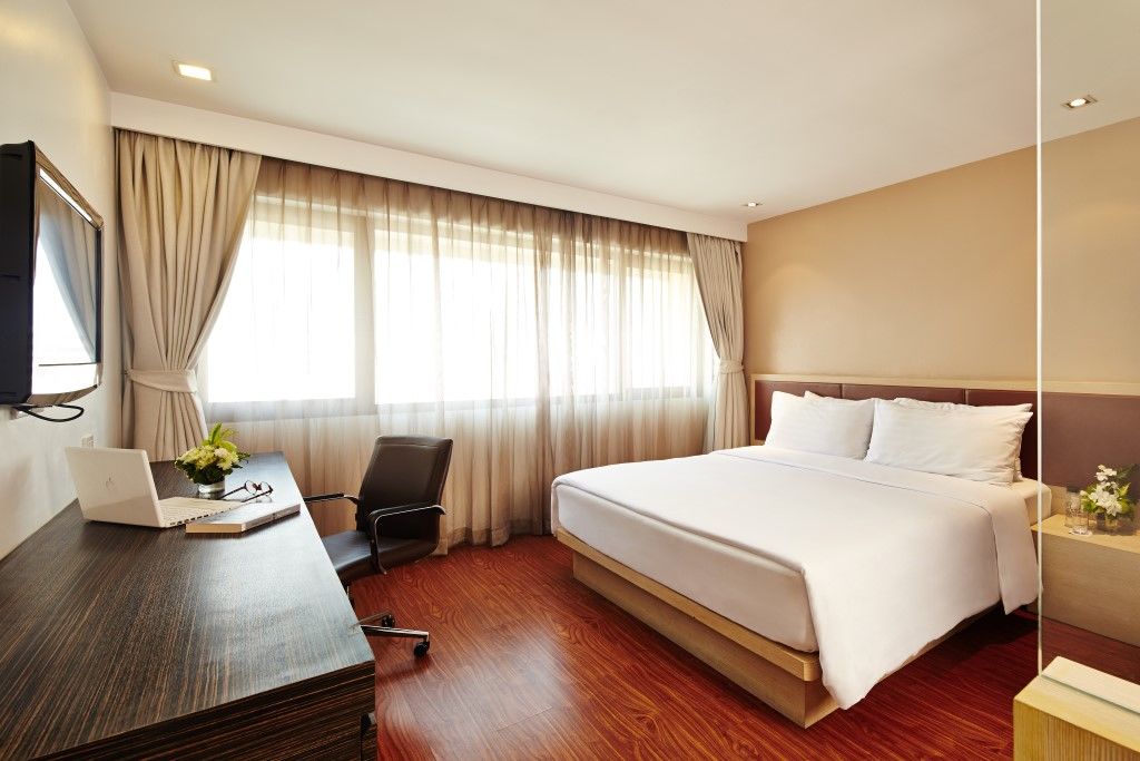 Narai Hotel 4*