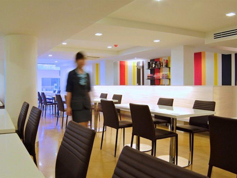 Hotel Grand Alpine Bangkok