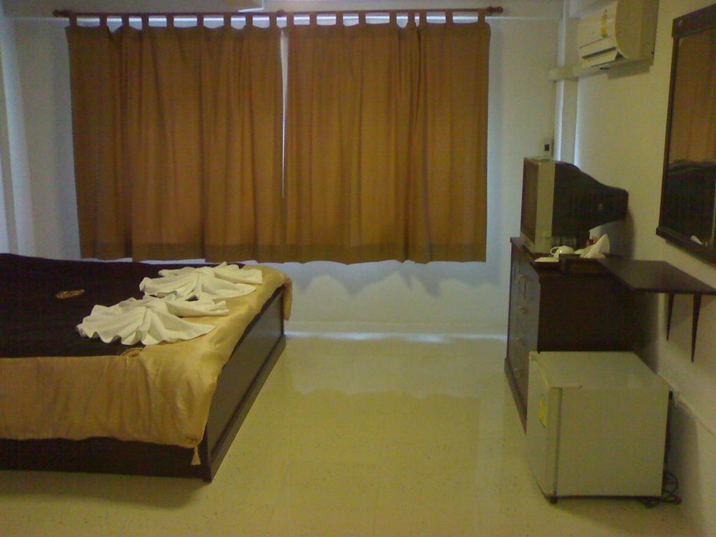 The Boss's Place Sathorn