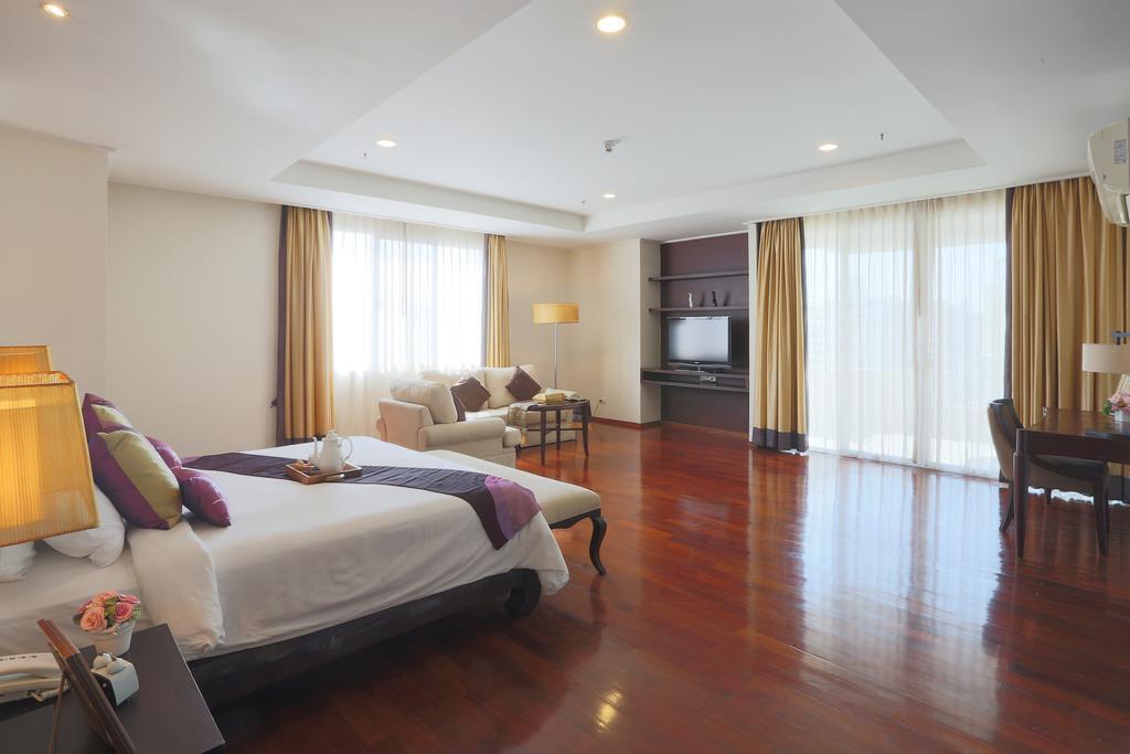 Piyathip Place Serviced Bangkok