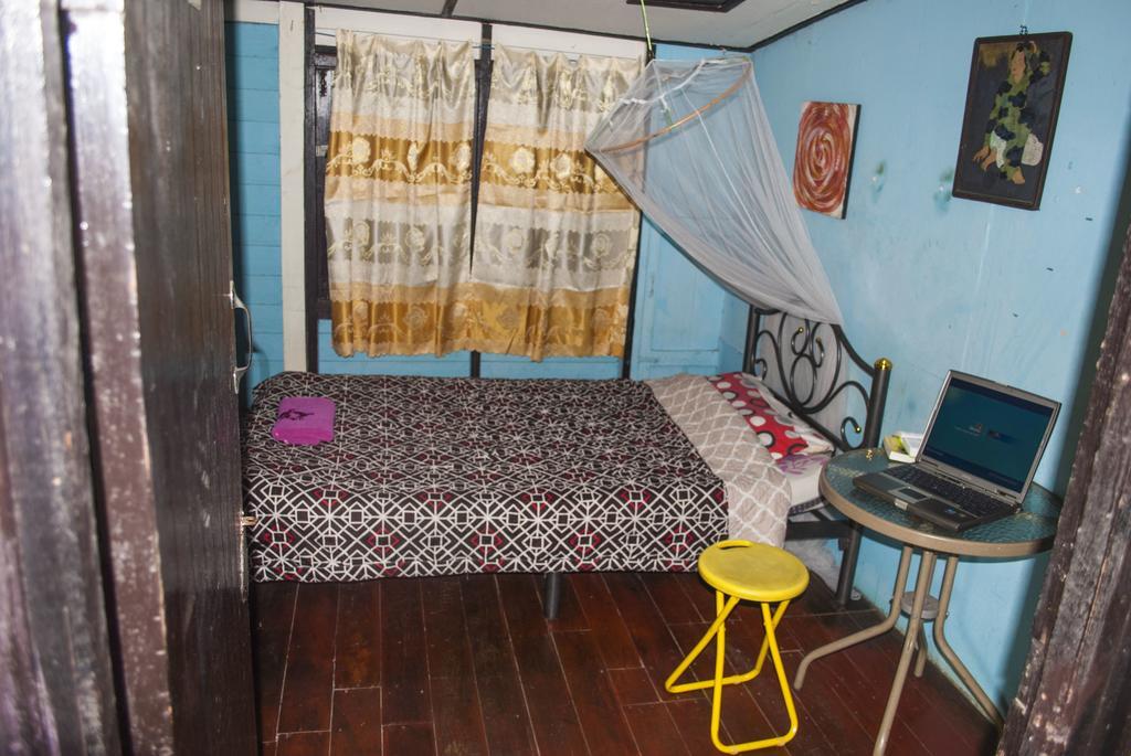 New Phiman Riverview Guest house *