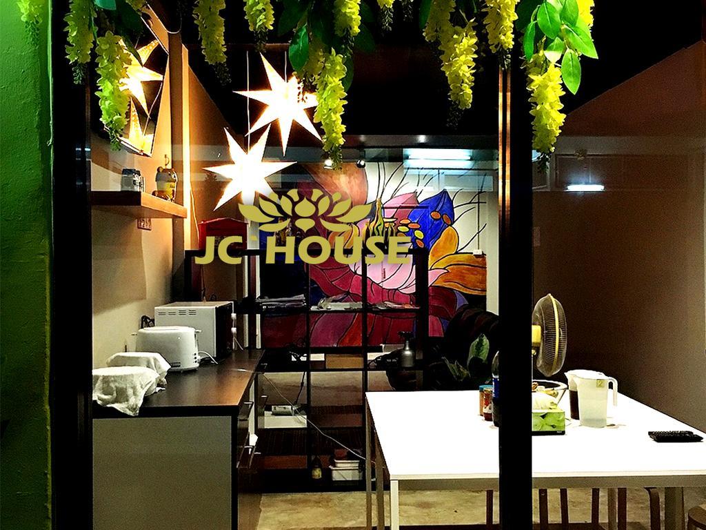 Jc House