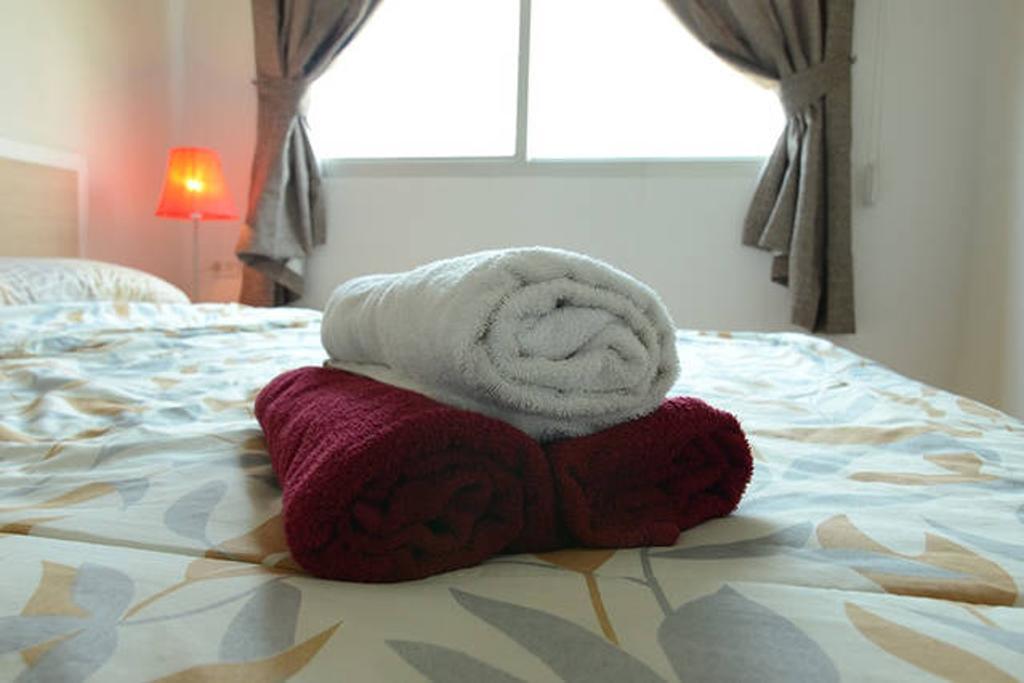 1 Bdrm 5 Minutes Walk 2 Bts Fiber Optic Wifi Apartment *