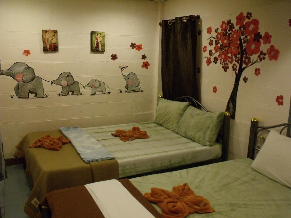 Taewez Gasthof Bangkok