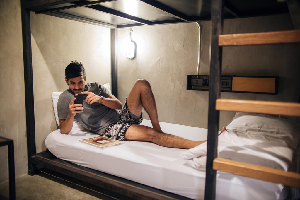 Hostel Bed Station Ratchthewi Bangkok