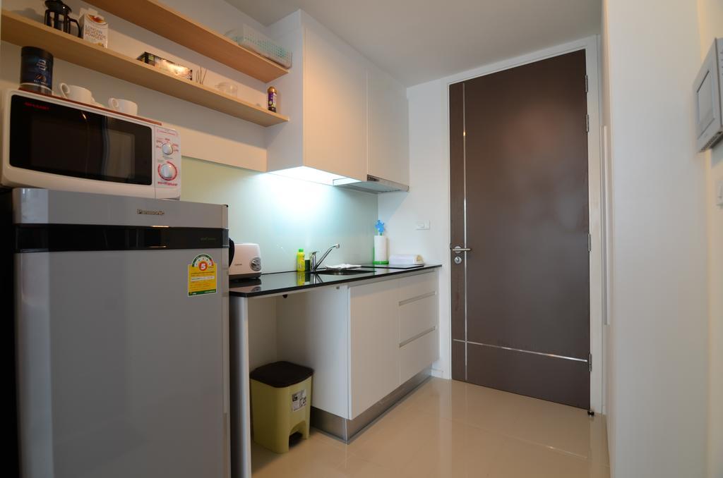 Comfortable Studio, Walk To Bts, Free Wi-Fi, Great Location *