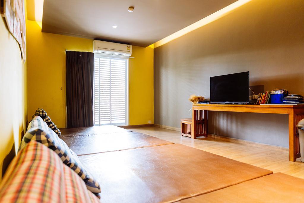 Siamaze Hostel