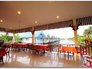 Baan Chay Namm Bangkok